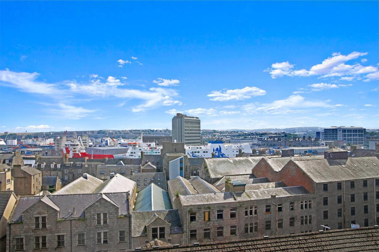 Castle Terrace - Grampian Lettings Ltd Appartement Aberdeen Buitenkant foto