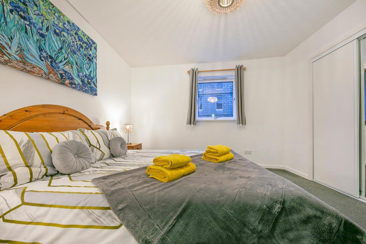 Castle Terrace - Grampian Lettings Ltd Appartement Aberdeen Buitenkant foto