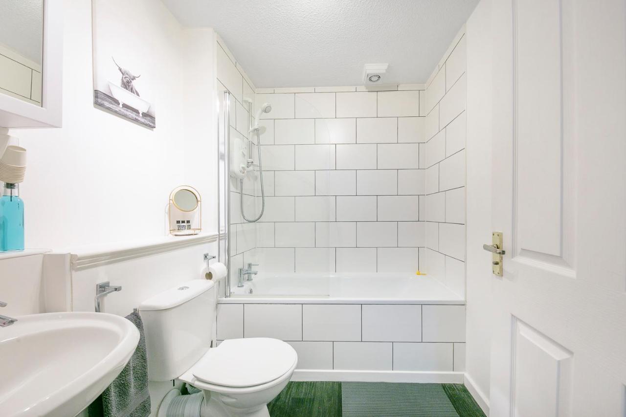 Castle Terrace - Grampian Lettings Ltd Appartement Aberdeen Buitenkant foto
